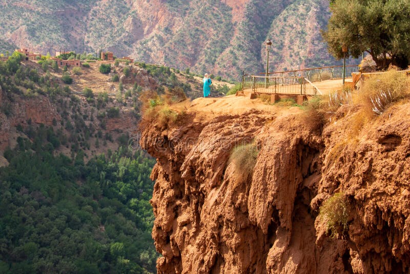 Un trek de trois jours commençant de Marrakech et se terminant dans les majestueuses montagnes du Haut Atlas | Agence de voyage à Marrakech
